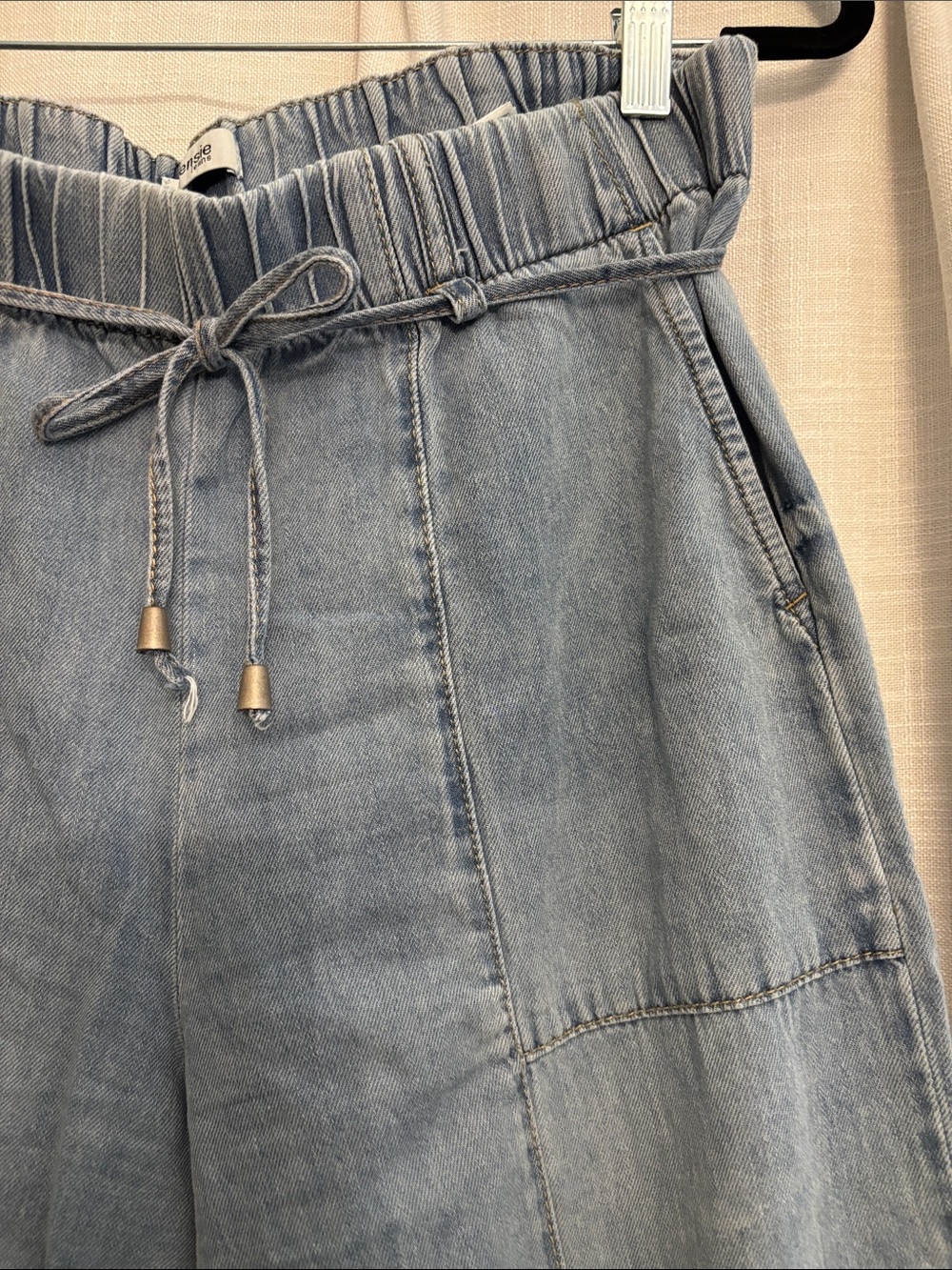 Kensie Drapey High Waist Tie Wide Leg Jeans, Large - Picture 5 of 8
